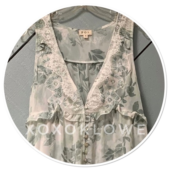 POL Sage & White Sleeveless Tiered Button Front Midi Dress - Picture 11 of 16